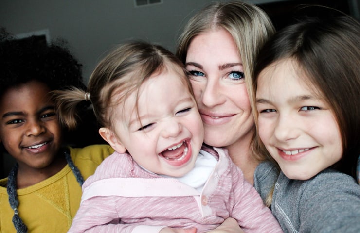 7 Best Family Bonding Games That Will Help You Reconnect Quickly